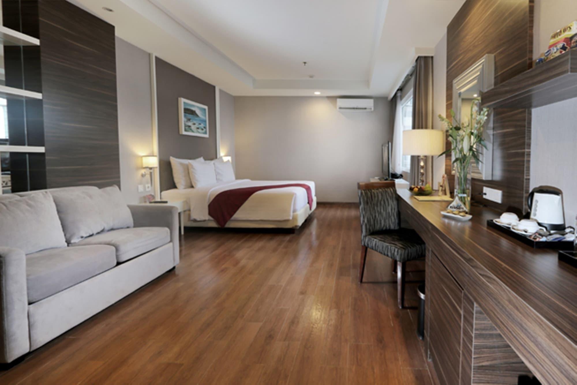 Pranaya Boutique Hotel Serpong Luaran gambar