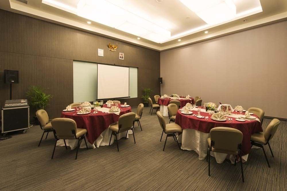 Pranaya Boutique Hotel Serpong Luaran gambar
