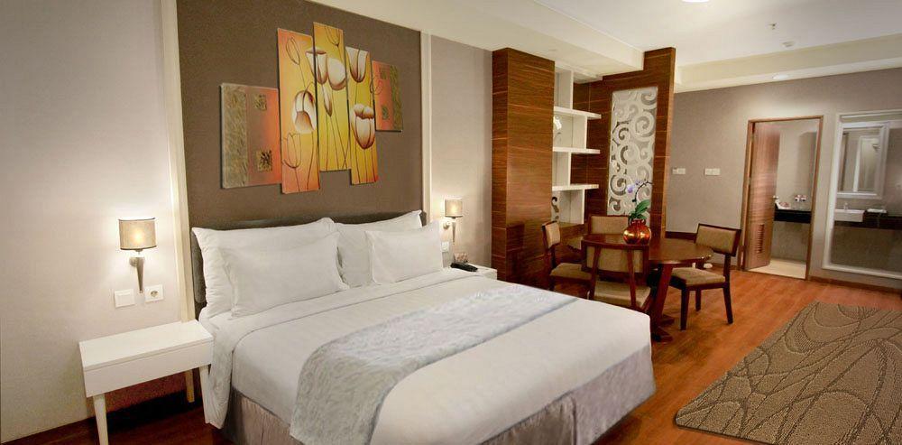 Pranaya Boutique Hotel Serpong Luaran gambar