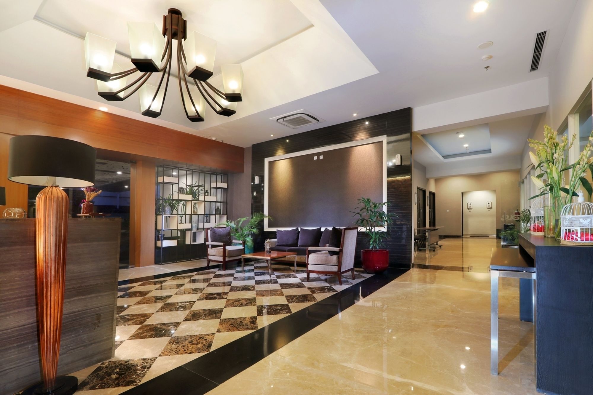 Pranaya Boutique Hotel Serpong Luaran gambar